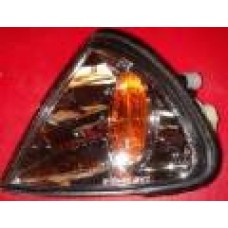 TYC - DEPO TOYOTA AVENSIS- 01/02 ÖN SİNYAL SOL ŞEFFAF İÇİ SARI SİNYALLİ
